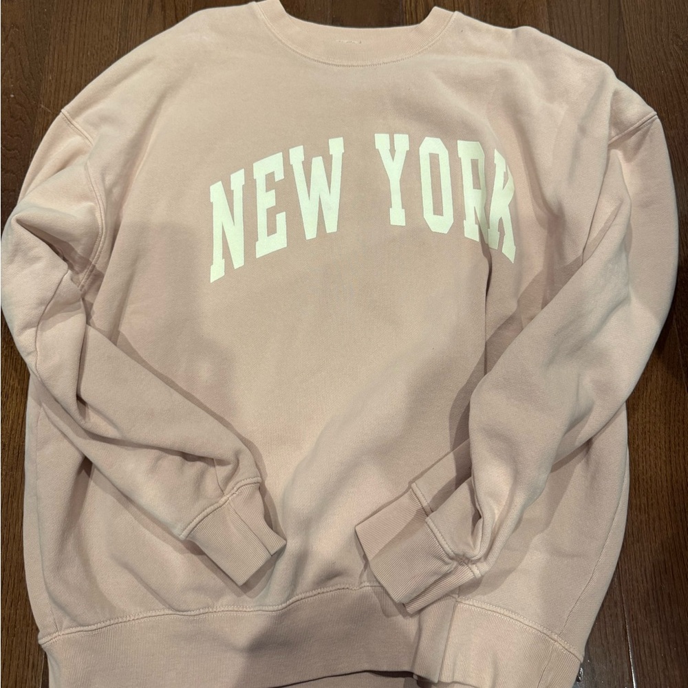 Brandy Melville oversized light pink crewneck